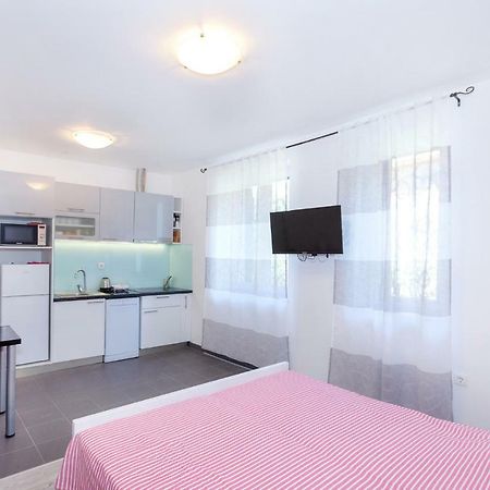 Studio Apartment Toma Split Exterior photo