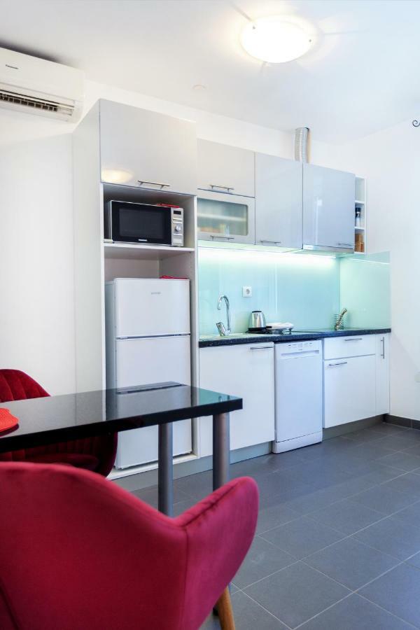 Studio Apartment Toma Split Exterior photo