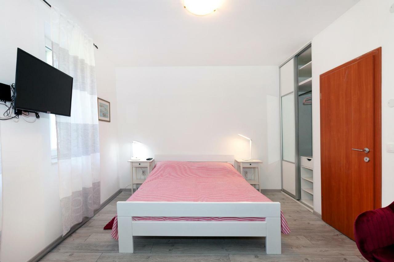 Studio Apartment Toma Split Exterior photo